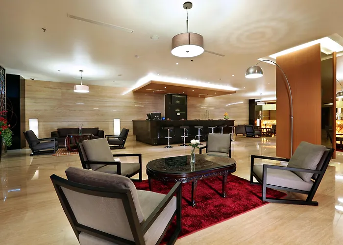 Golden City Hotel And Convention Center - Chse Certified